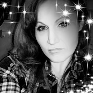 Meet your Posher, Bobbie